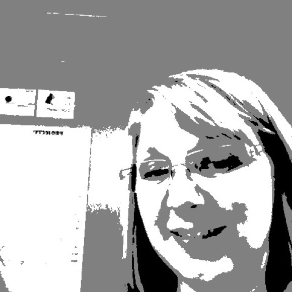 Meet your Posher, Brenda - Picture 1 of 1